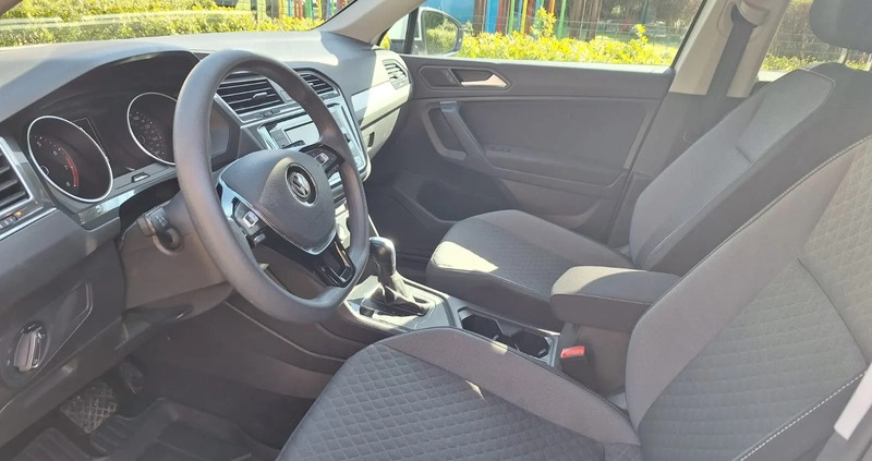 Volkswagen Tiguan cena 128000 przebieg: 19100, rok produkcji 2020 z Piaseczno małe 154